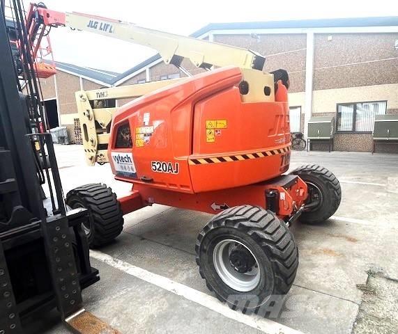 JLG 520 AJ Knikarmhoogwerkers