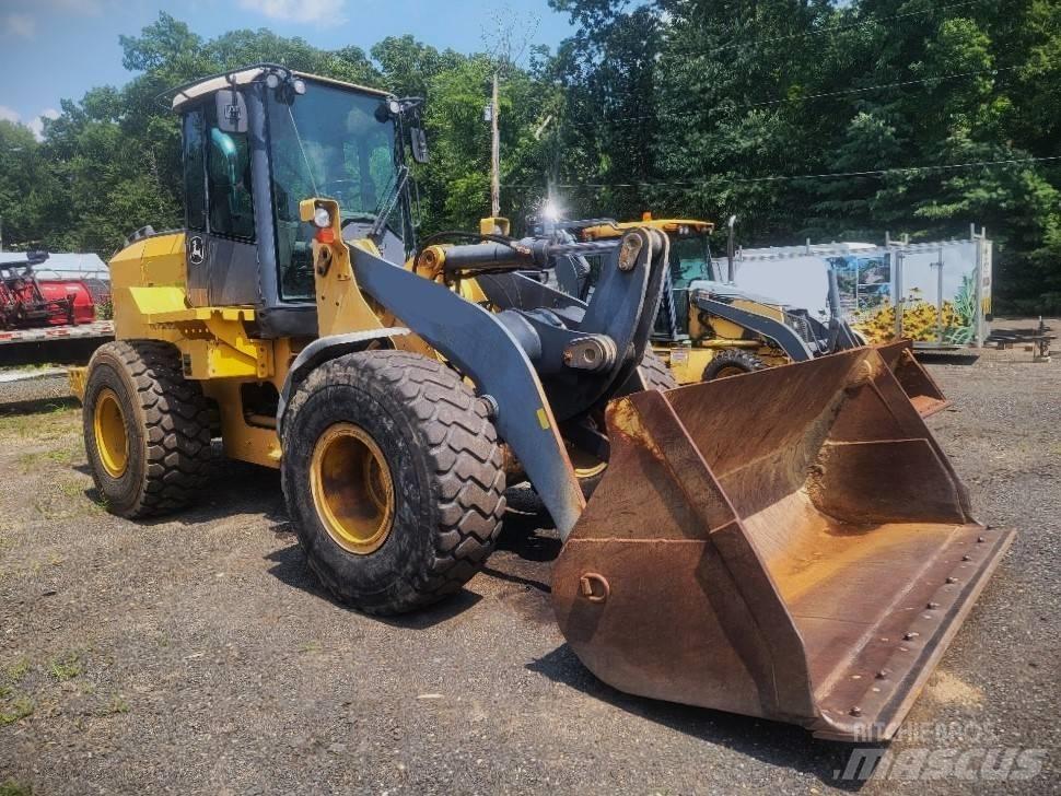 John Deere 624k Wielladers