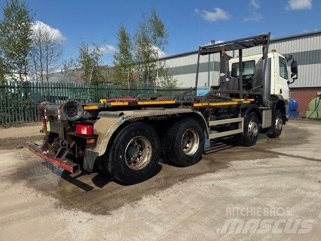 DAF CF 400 Vrachtwagen met containersysteem
