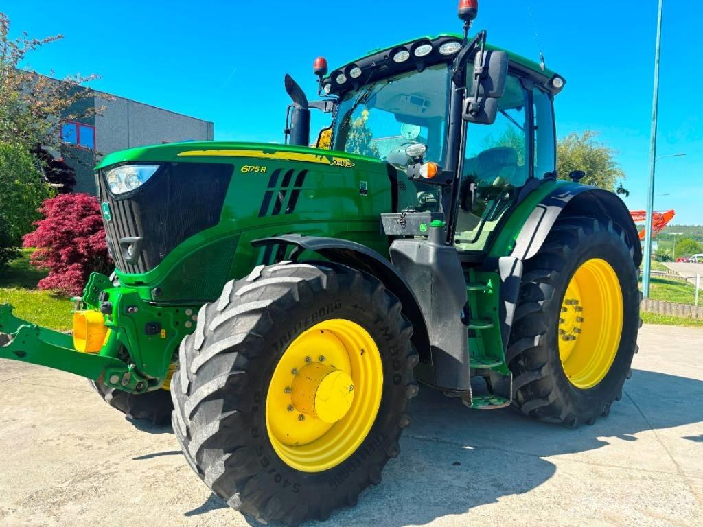 John Deere 6175 R Tractoren