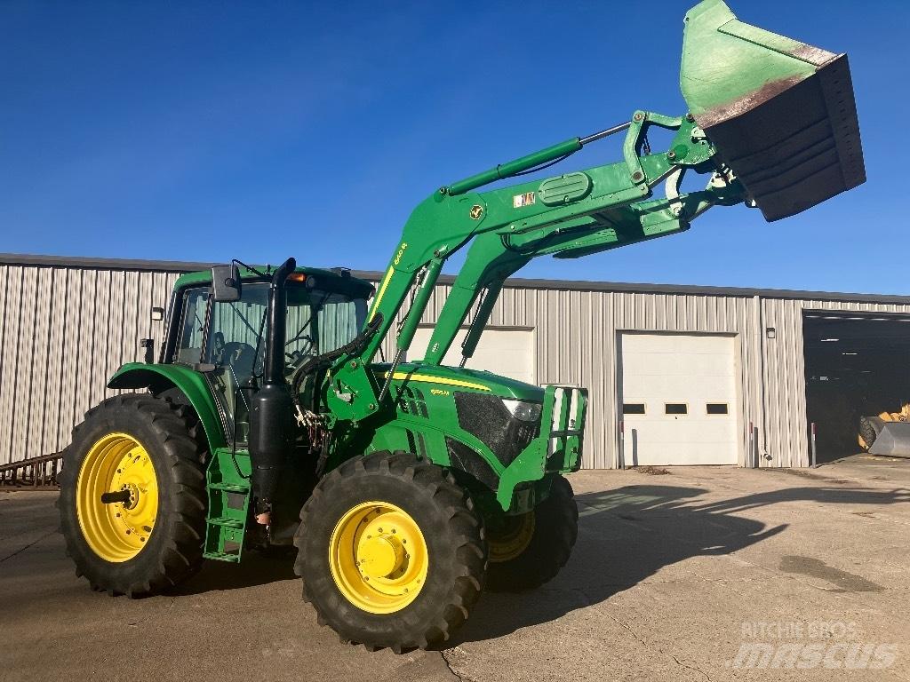 John Deere 6155 M Tractoren
