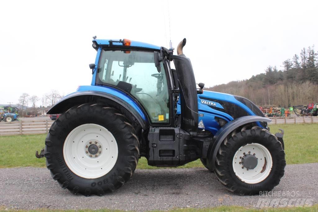 Valtra T174 Tractor Bosbouw tractoren