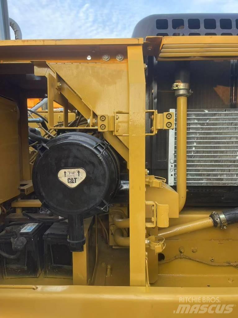 CAT 320 B L Rupsgraafmachines