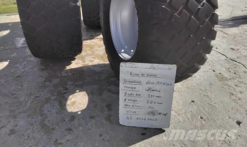 Alliance 600/55R26.5 Banden, wielen en velgen