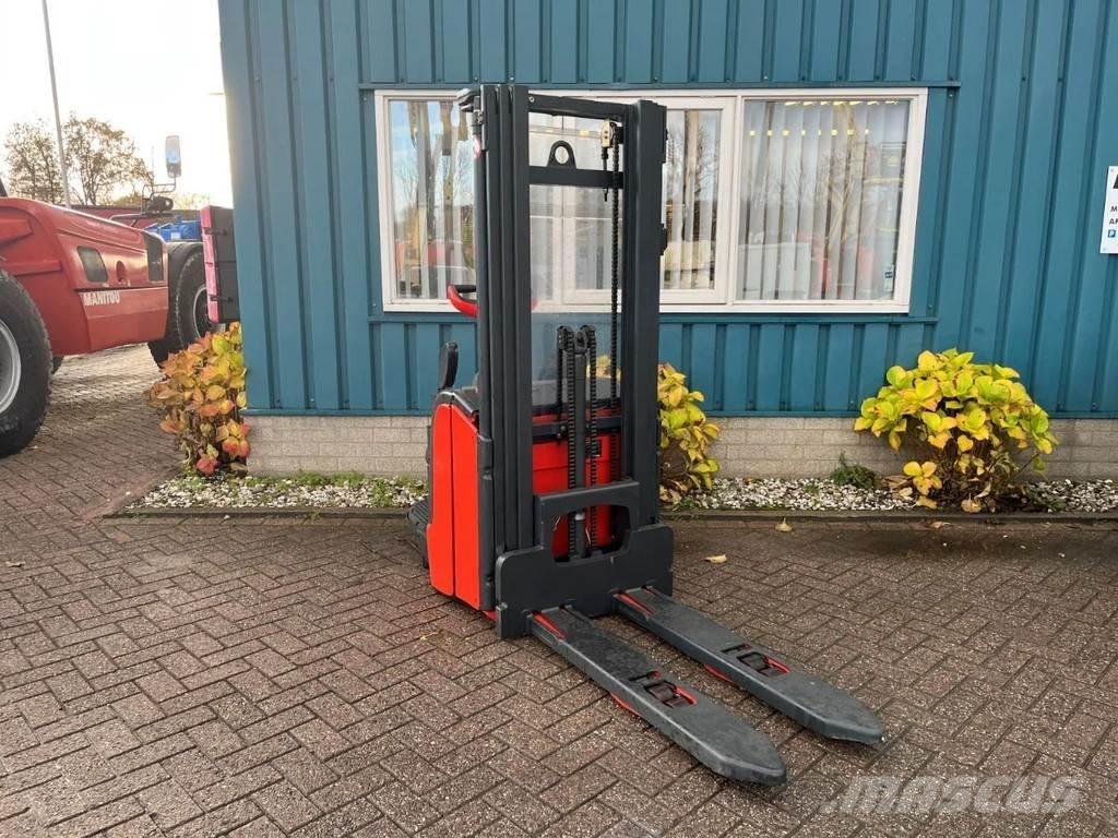 Linde L16AP Stapelaar meeloop
