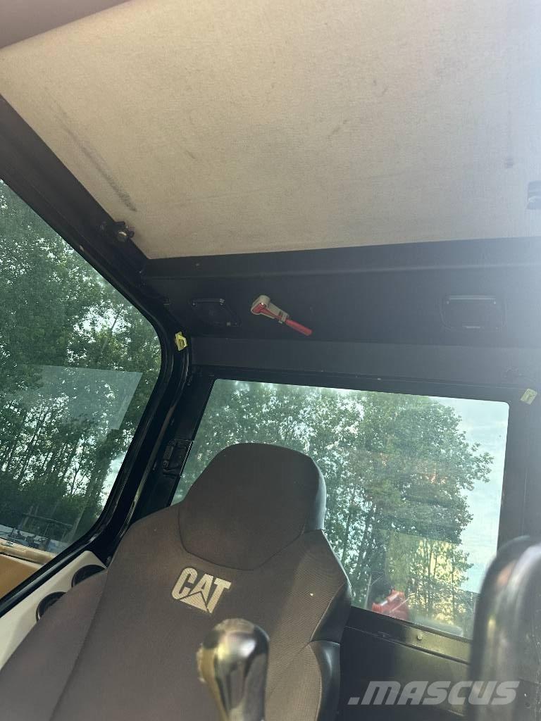 CAT 307E2 Rupsgraafmachines