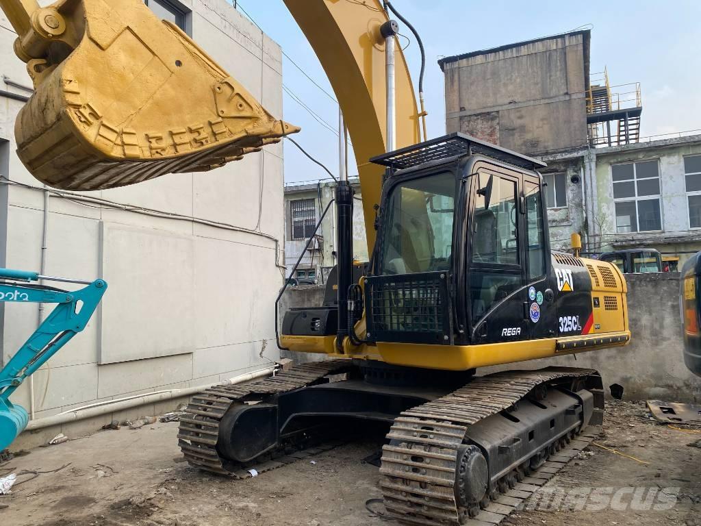 CAT 325 CL Rupsgraafmachines
