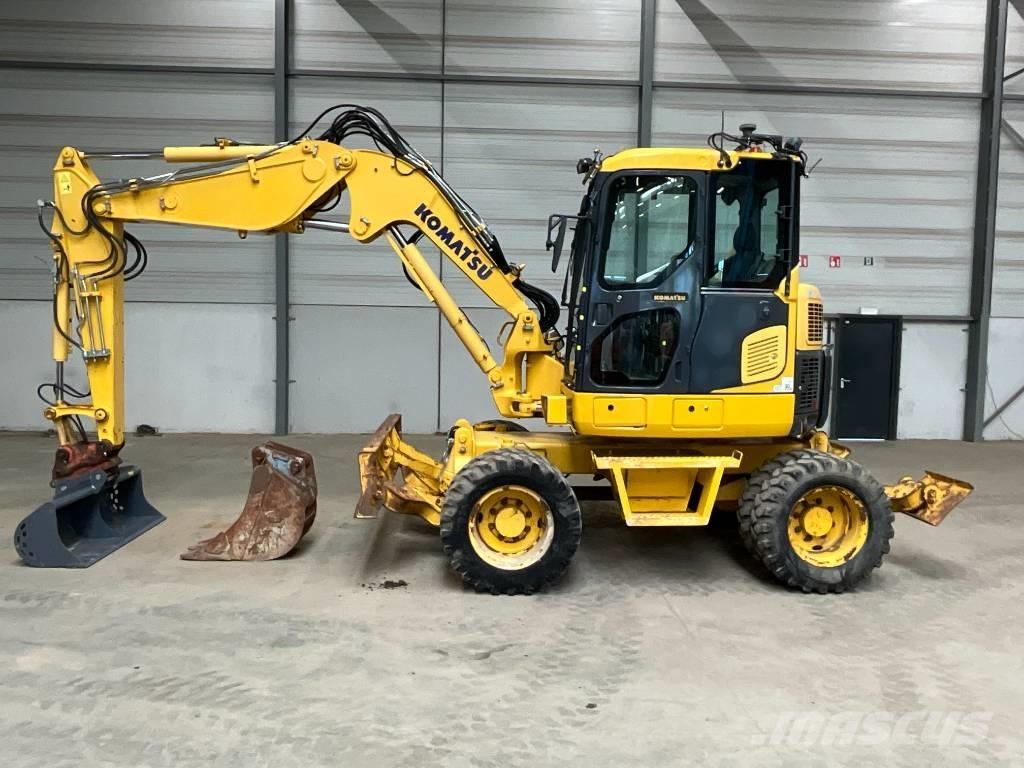 Komatsu PW 98 MR-8 Wielgraafmachines