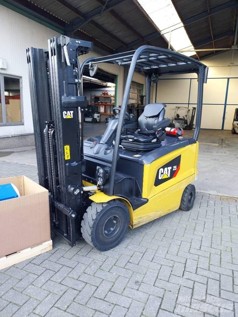 CAT EP25CN Elektrische heftrucks