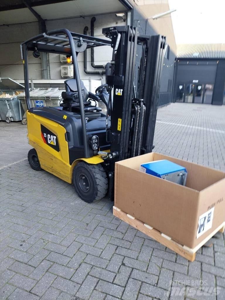 CAT EP25CN Elektrische heftrucks