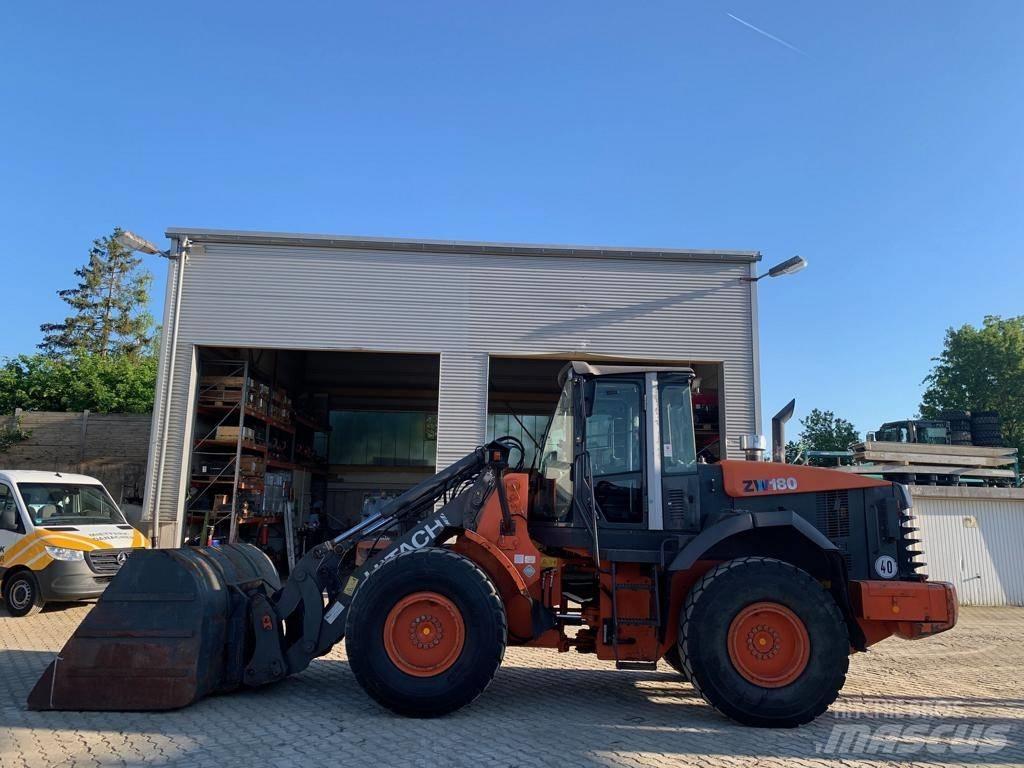 Hitachi ZW 180 Wielladers