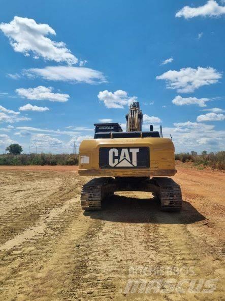 CAT 324 D Rupsgraafmachines