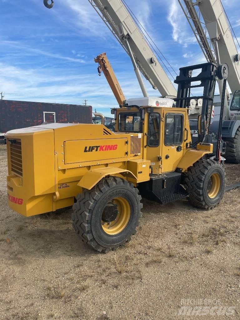 Liftking LK12C Vorkheftruck voor zwaar terrein