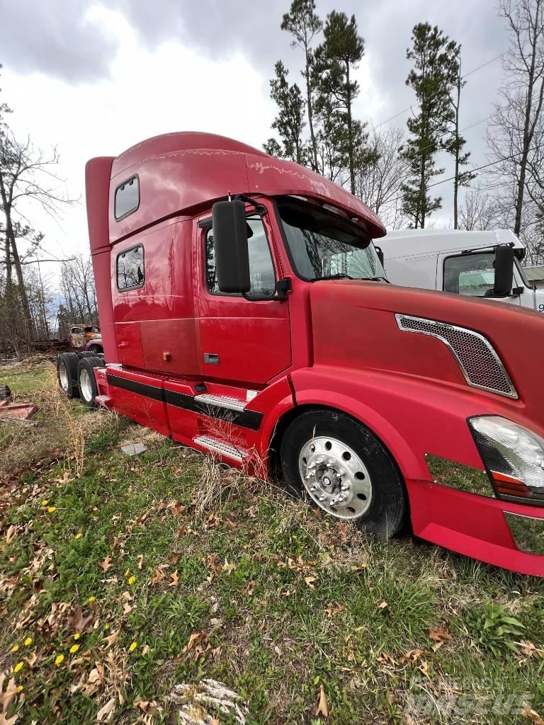 Volvo N416145 Trekkers