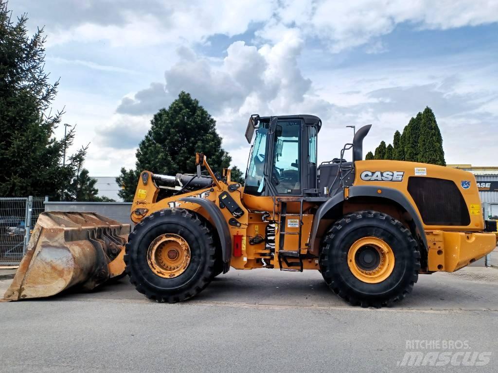 CASE 1021 F Wielladers