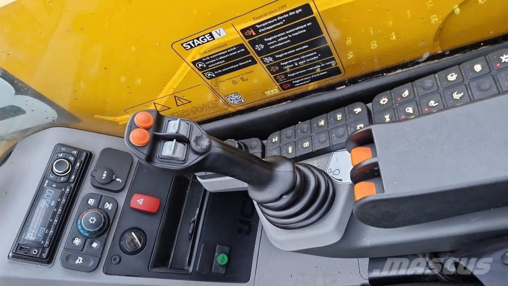 JCB 542-70 Agri Verreikers