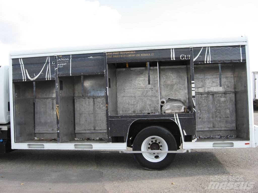 International 4300 Drankentrailers