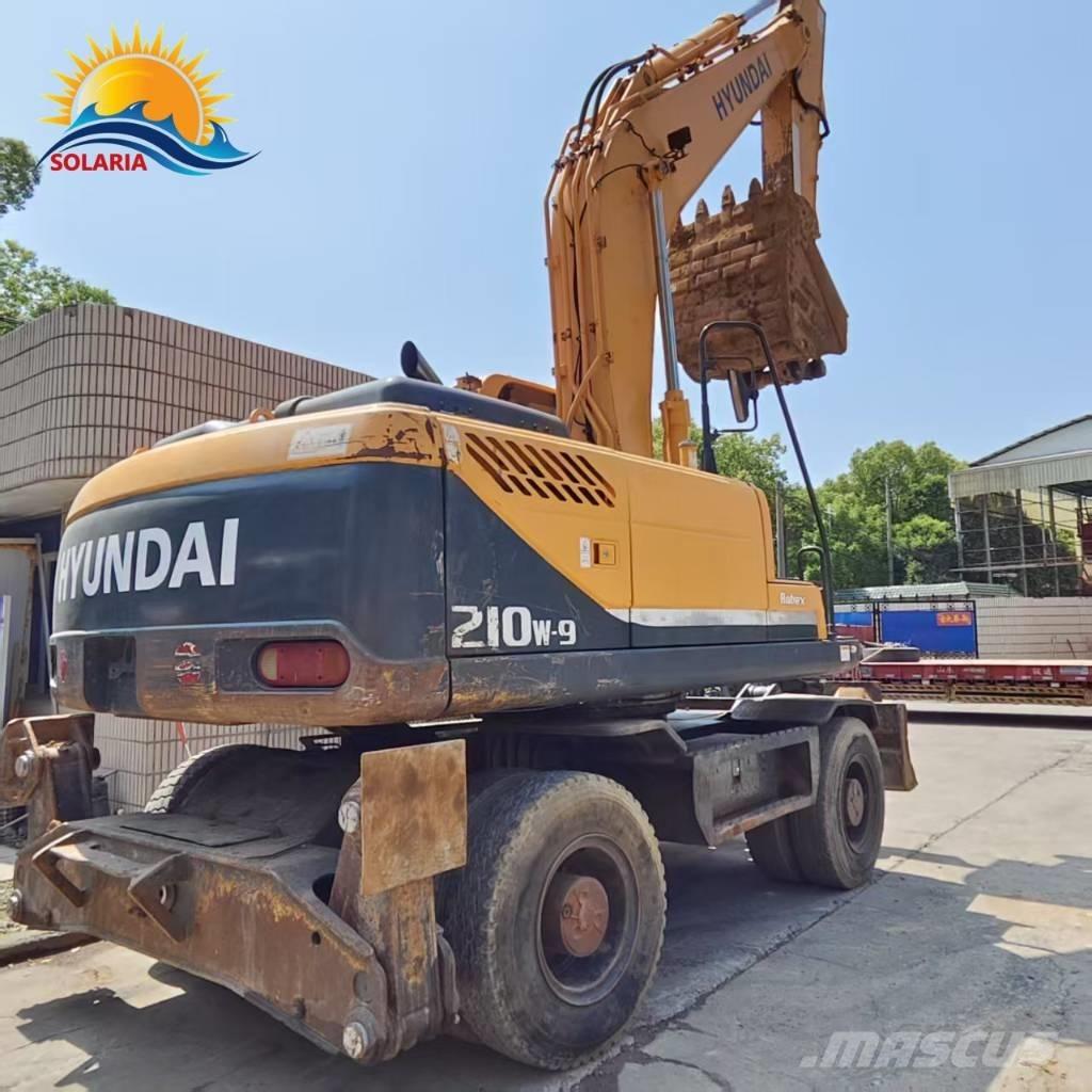 Hyundai R210W-9 Wielgraafmachines
