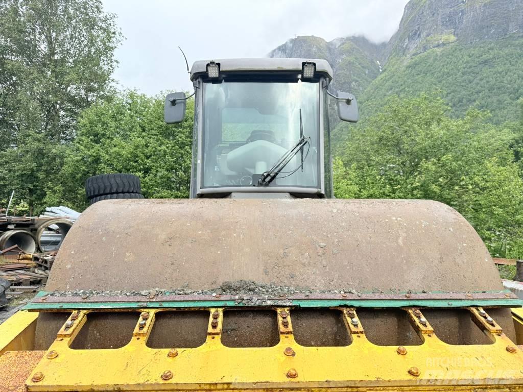Volvo SD 160 D X Trilrolwalsen