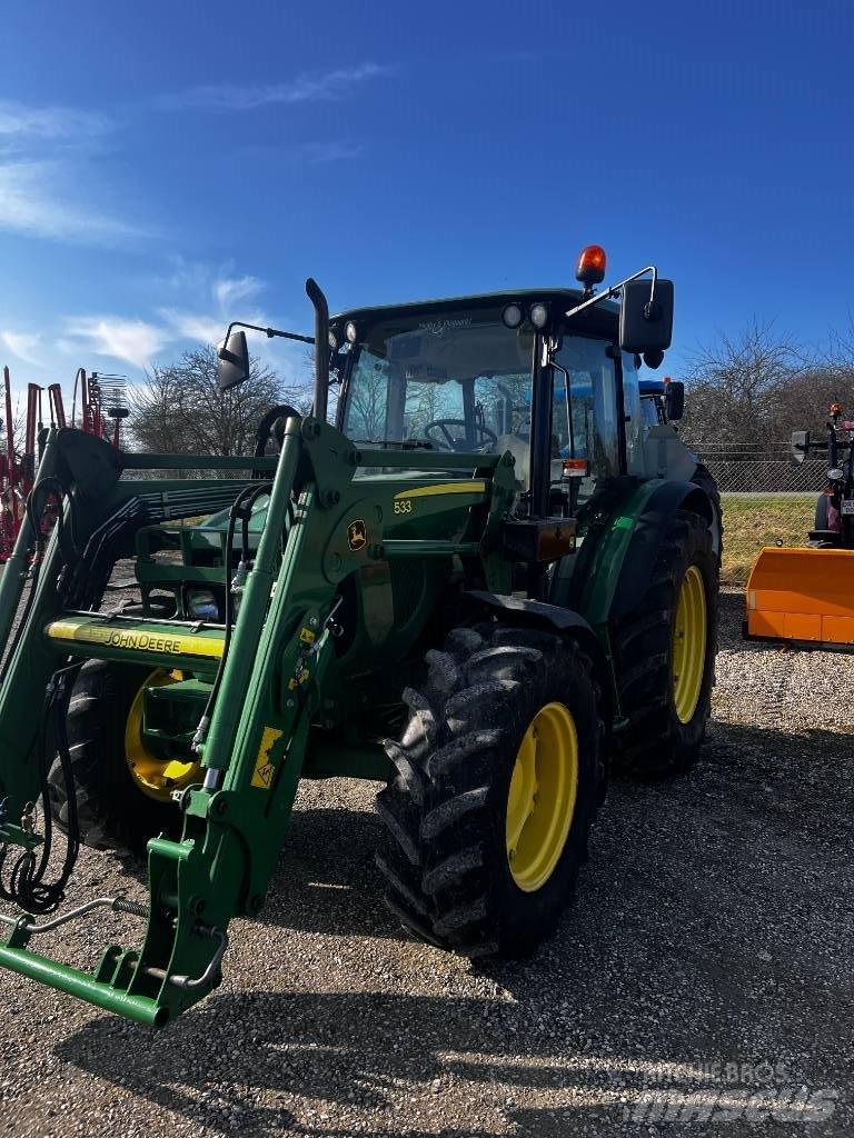 John Deere 5070 M Tractoren