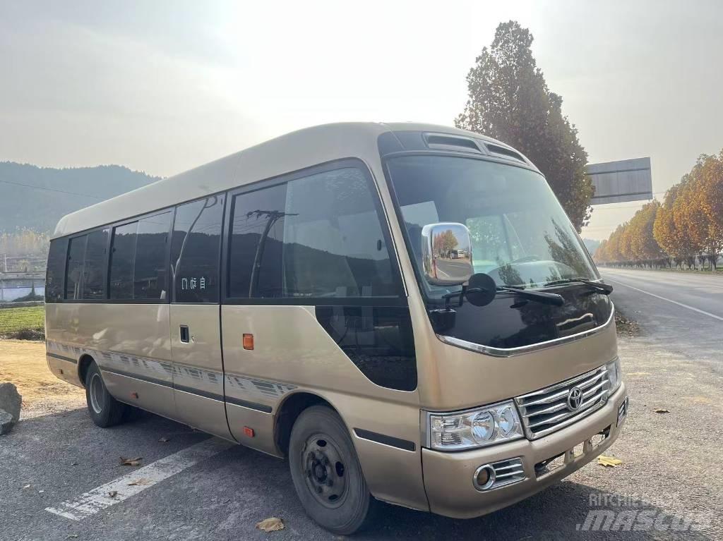 Toyota Coaster Intercitybussen