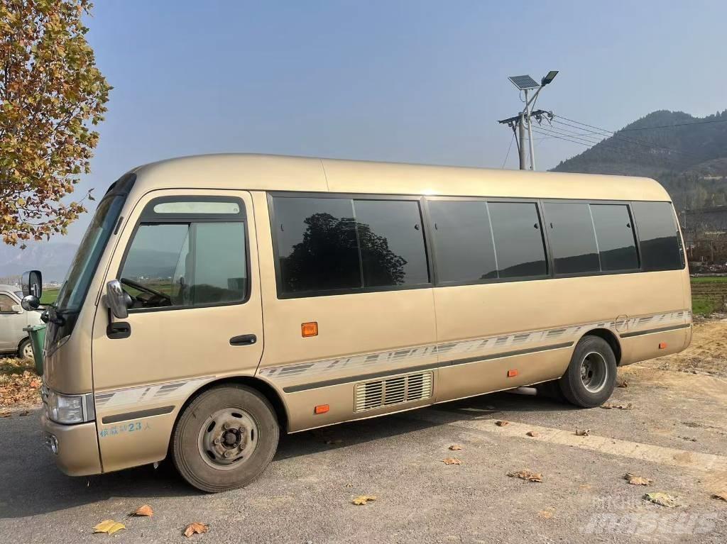Toyota Coaster Intercitybussen