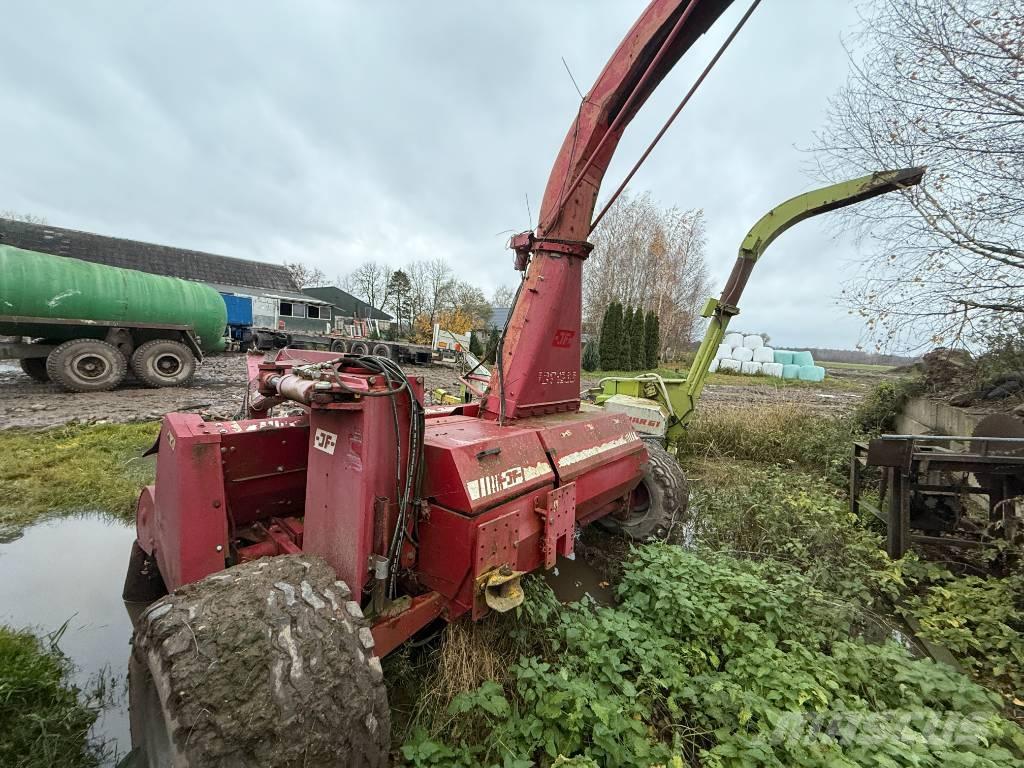 JF FCT 1350 Getrokken veldhakselaar