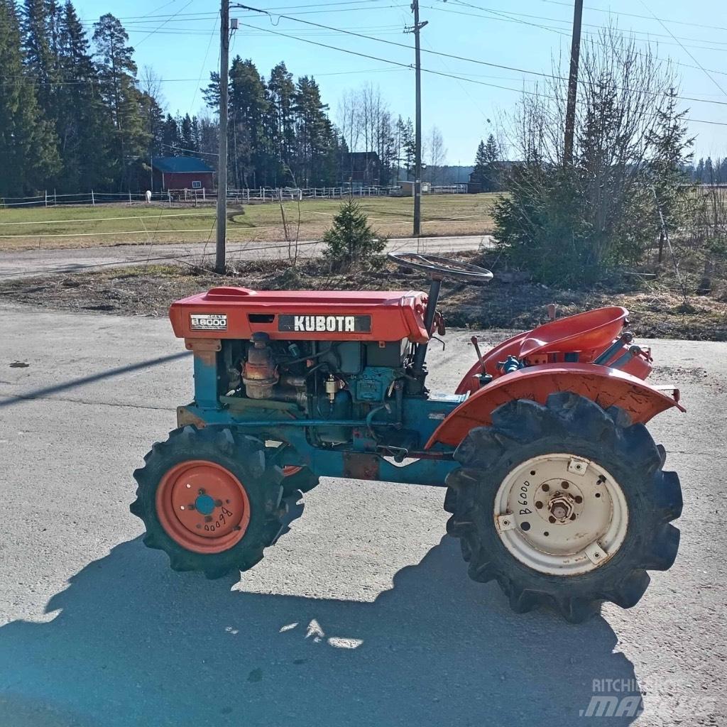Kubota B 6000 Tractoren