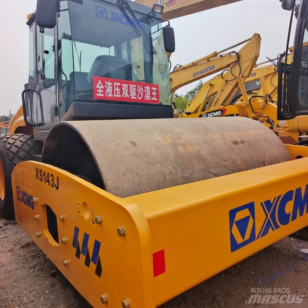 XCMG XS143J Trilrolwalsen