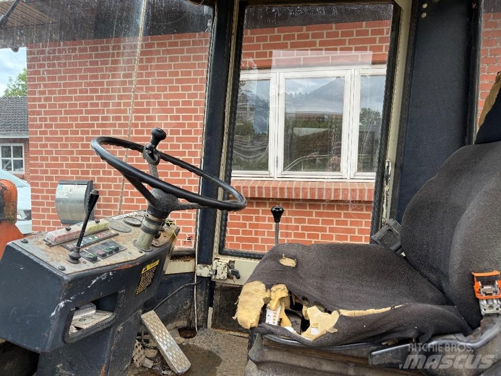Schaeff SKL 821 Wielladers