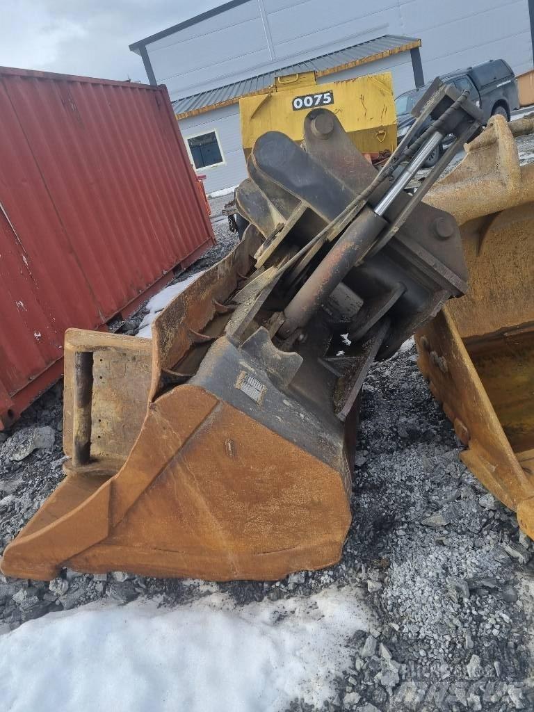 Komatsu HB 365 LC Rupsgraafmachines
