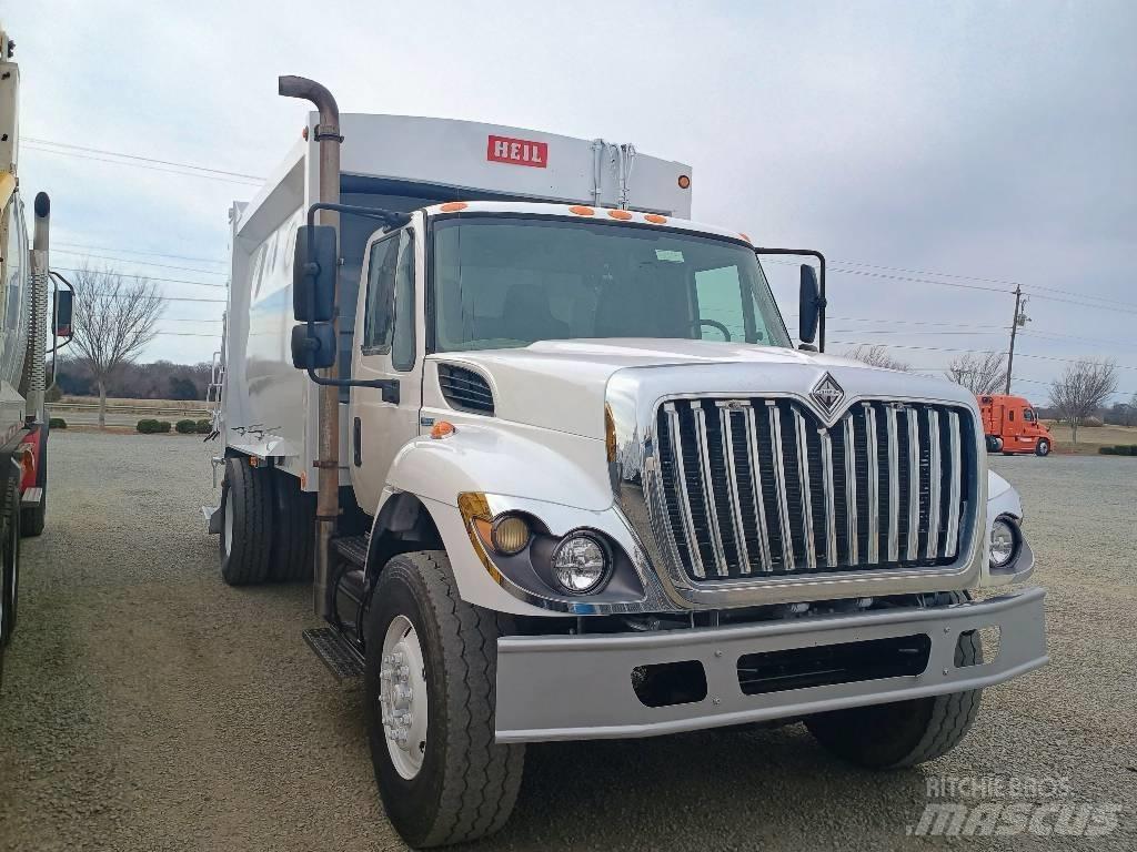 International 7400 Vuilniswagens