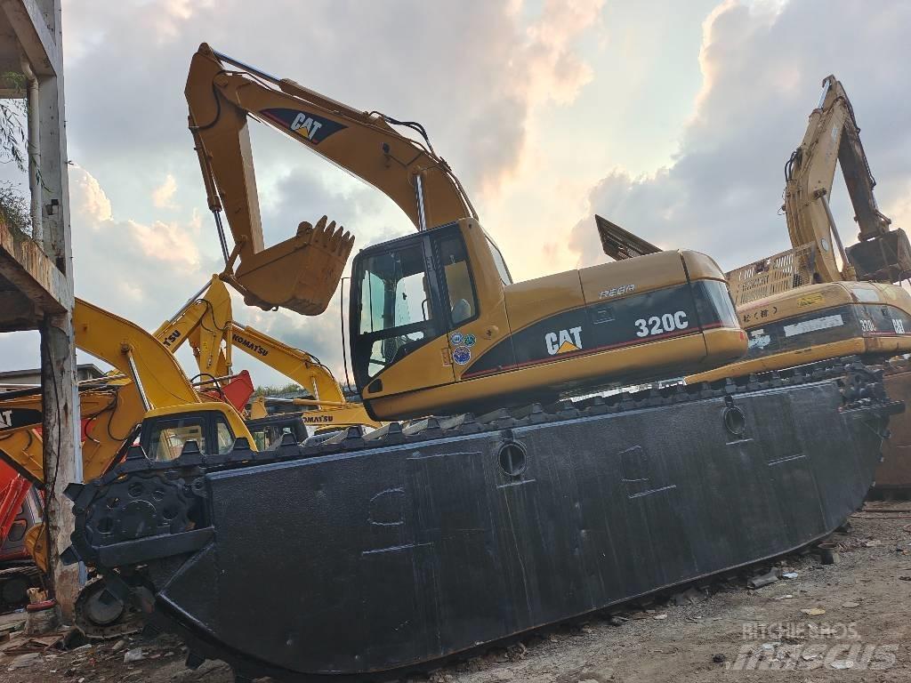 CAT 320 C Rupsgraafmachines