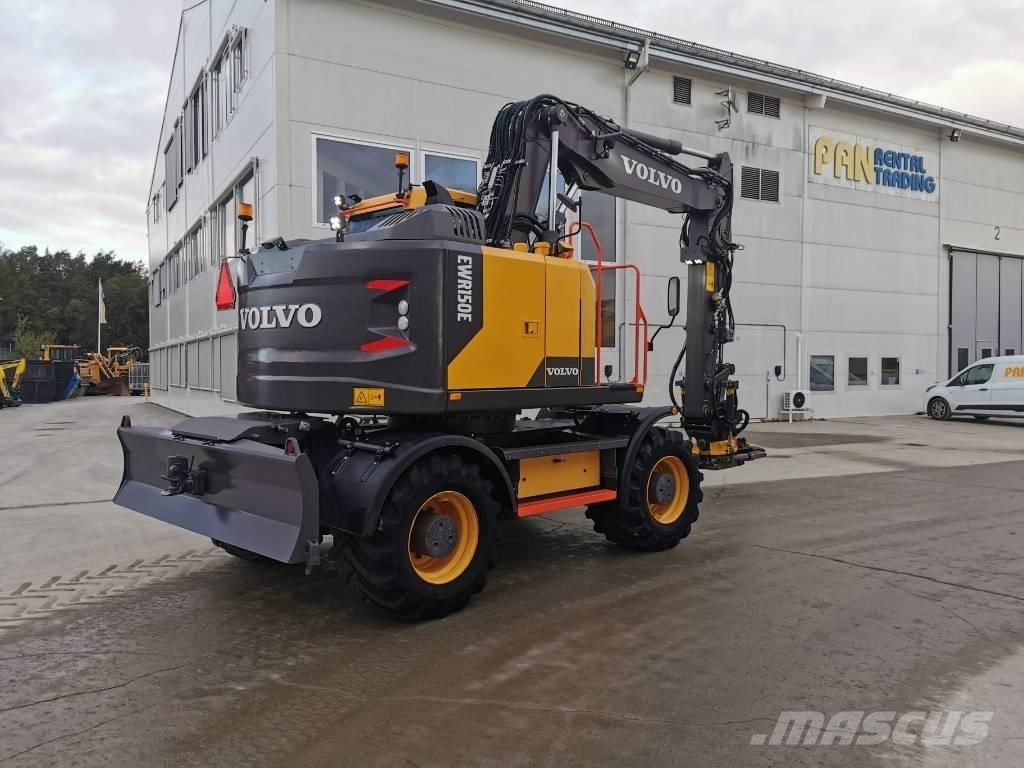 Volvo EWR 150 E Wielgraafmachines