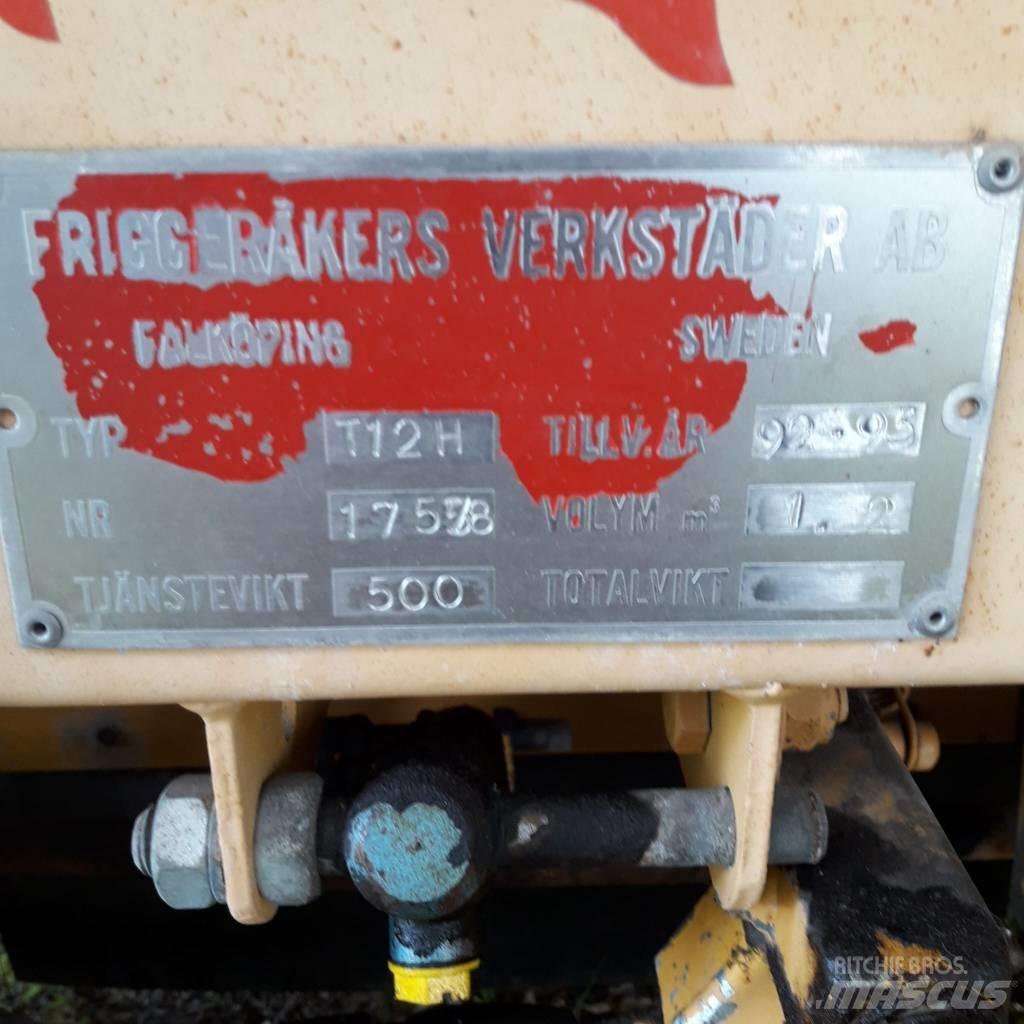 Falköping T12H Zand- en zoutstrooimachines