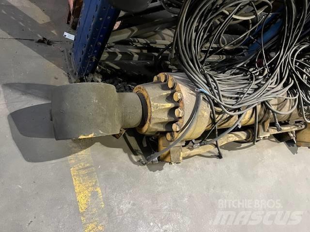 CAT 385 B Hydraulics