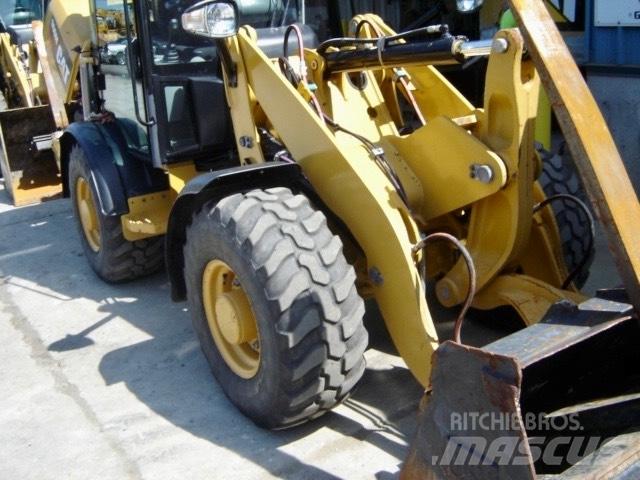 CAT 906 M Wielladers