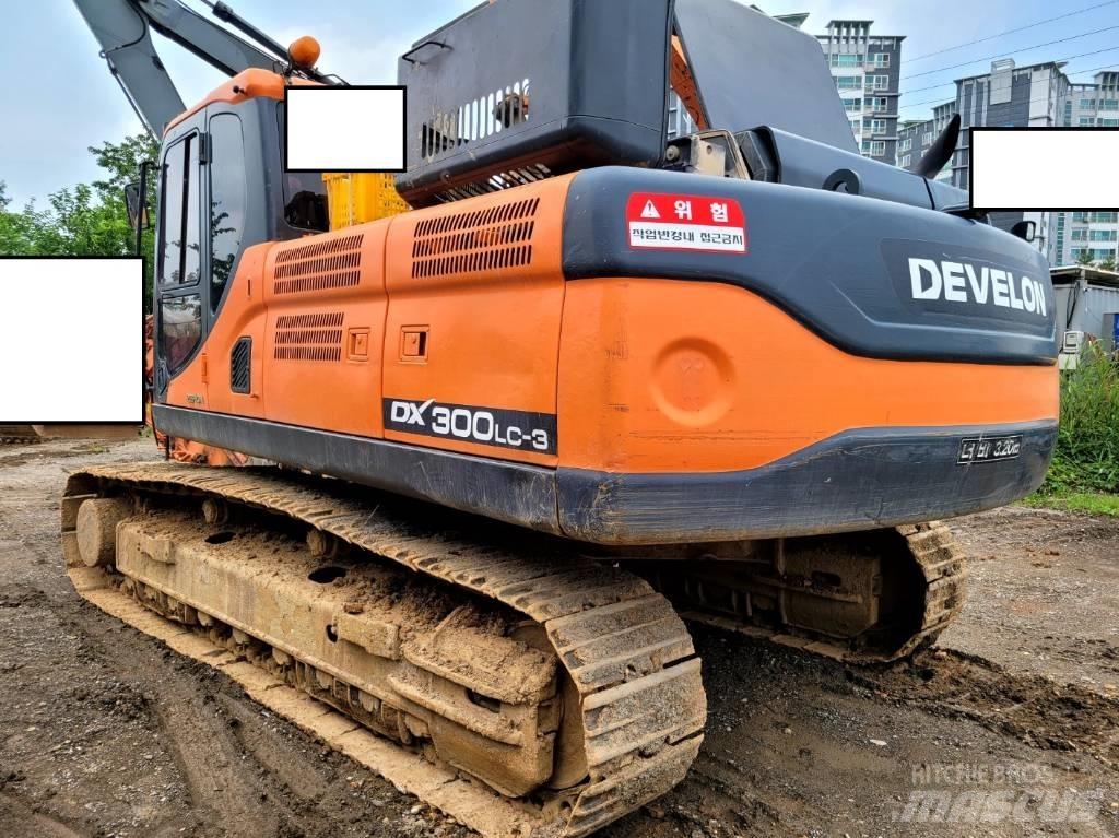 Doosan DX 300 LCA Rupsgraafmachines