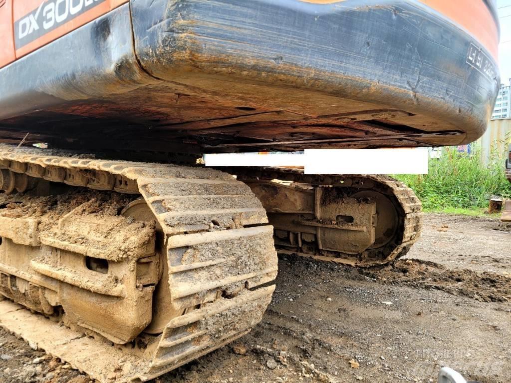 Doosan DX 300 LCA Rupsgraafmachines