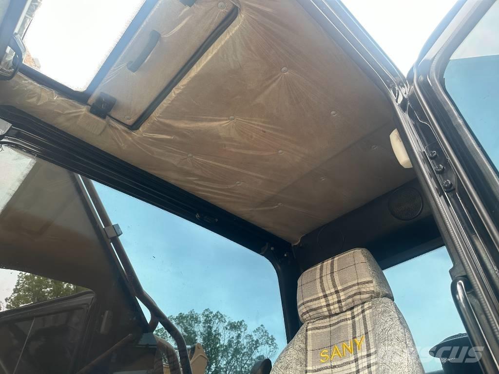 Sany 215 Rupsgraafmachines