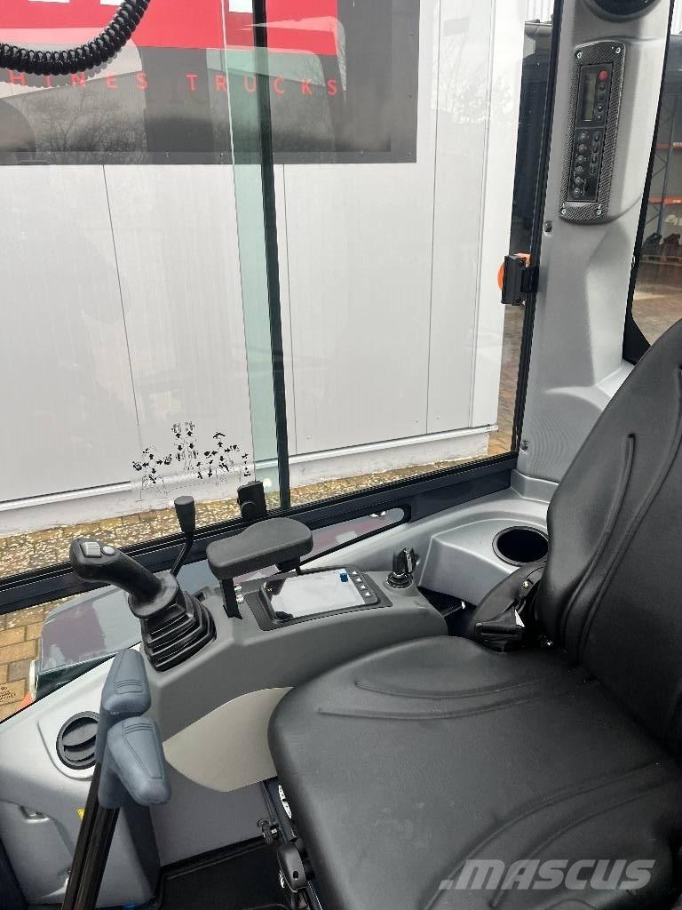 Atlas AC 25 UF Minigraafmachines < 7t