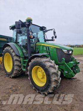 John Deere 5125R Tractoren