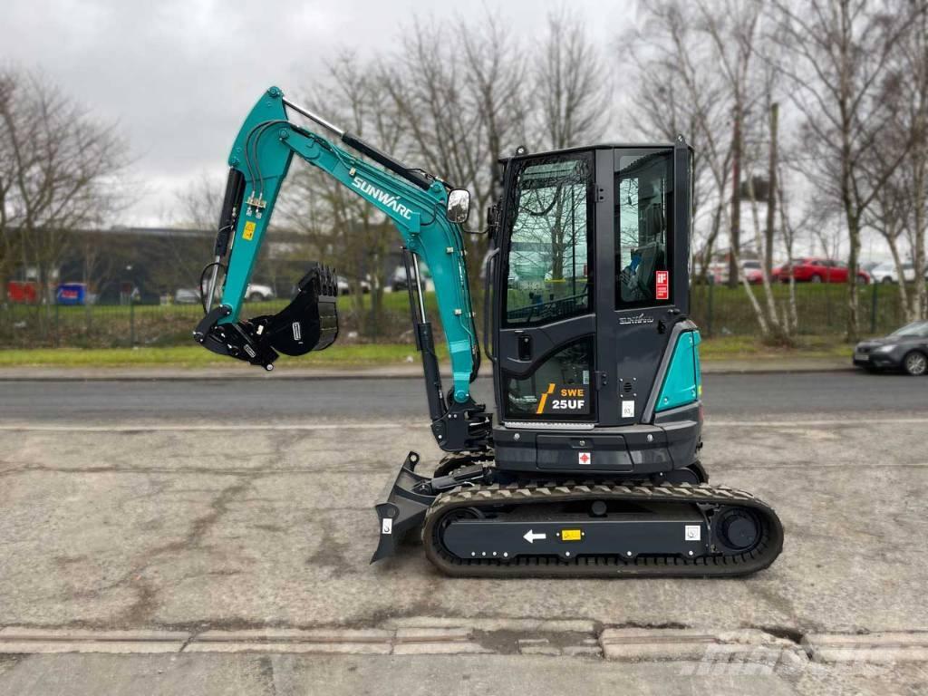 Sunward SWE 25 UF Minigraafmachines < 7t