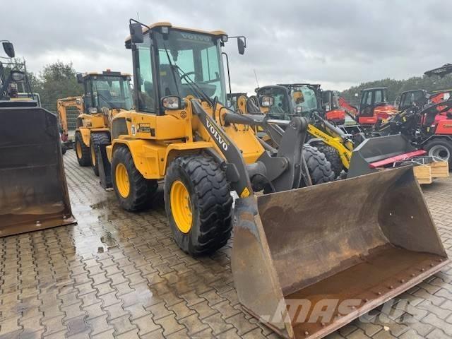 Volvo L 30 G Wielladers