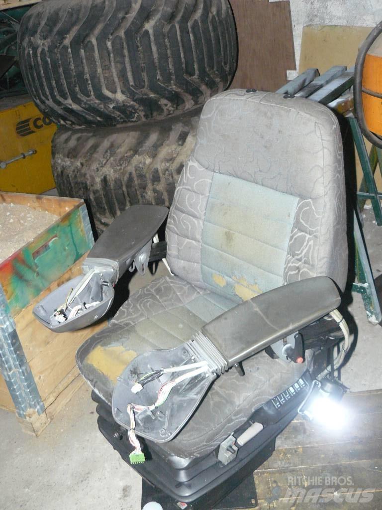 Timberjack 1070D Cabine en interieur