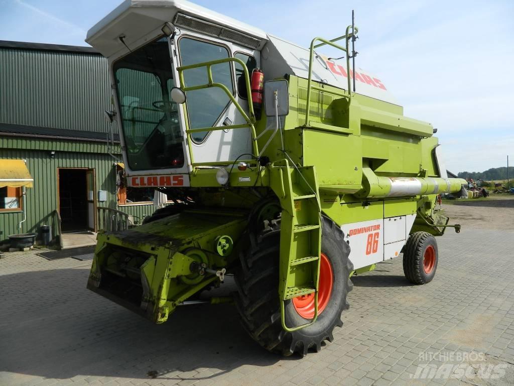 CLAAS Dominator 86 Maaidorsmachines