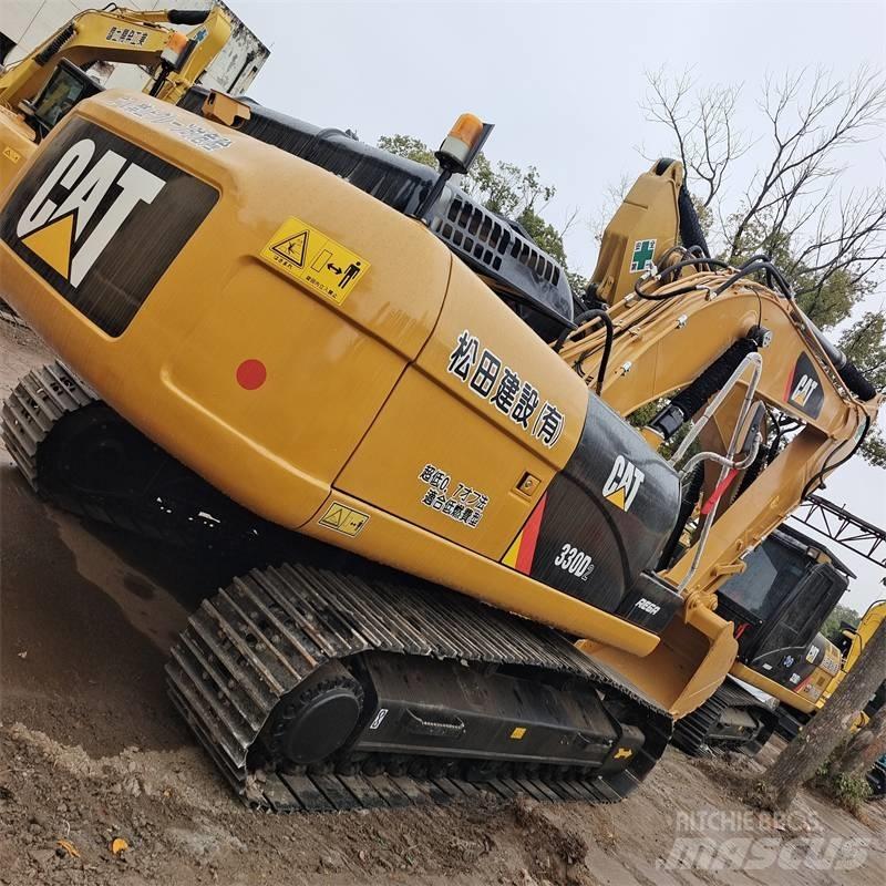 CAT 330 D Rupsgraafmachines