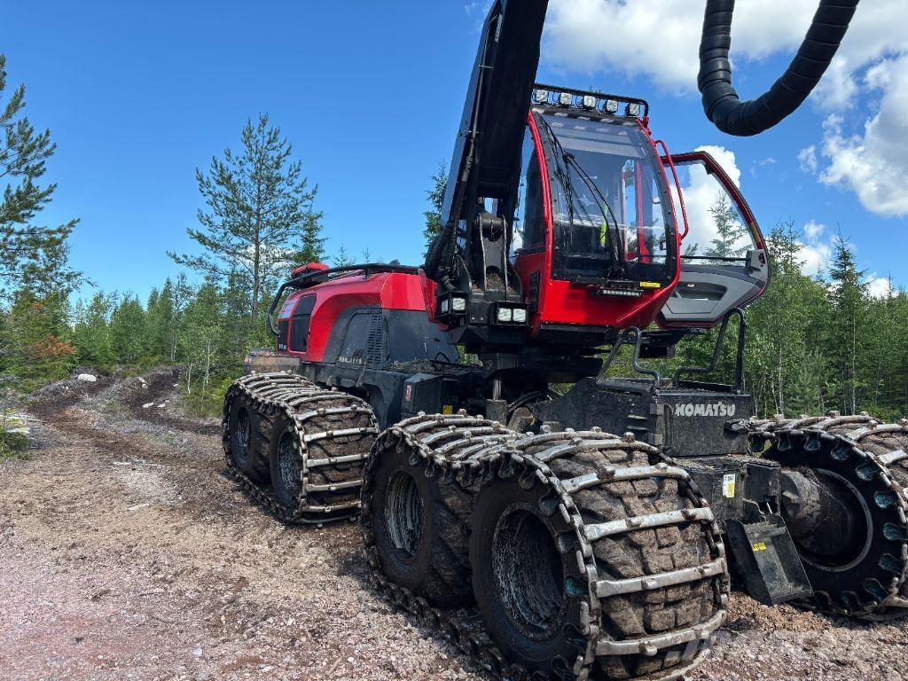 Komatsu 901XC Harvesters