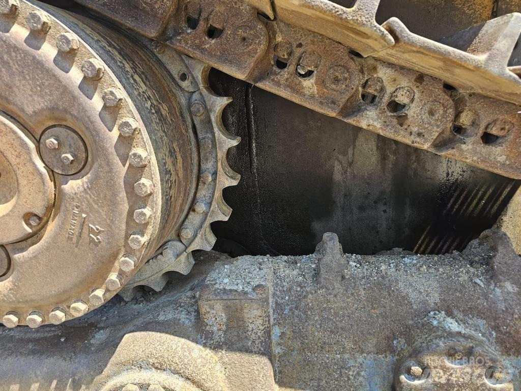 CAT D8L Rupsdozers