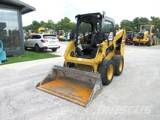 CAT 226 D Schrankladers